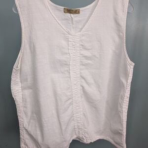 Eddie Bauer Women's White Sleeveless Top